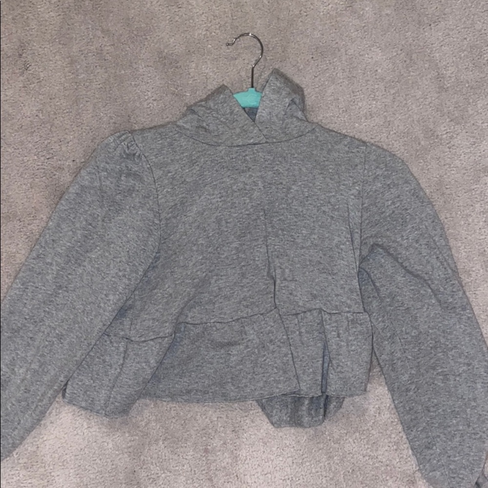 Gray cropped hoodie
